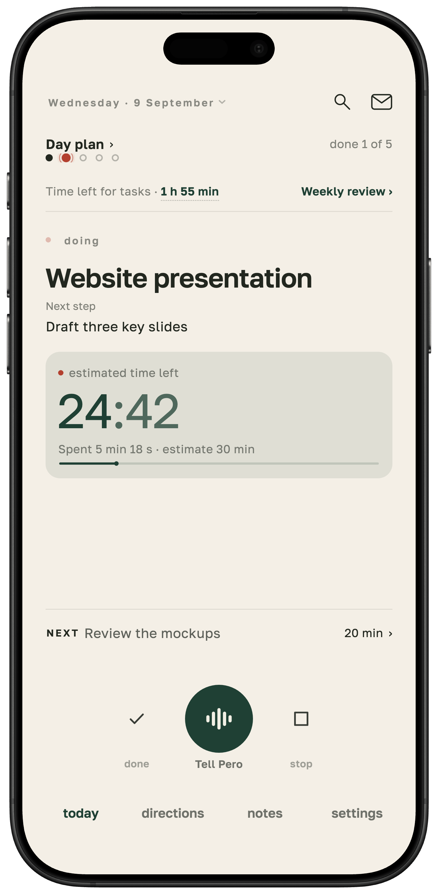 Pero in an iPhone frame: website presentation, next step and a focus timer at 24:42